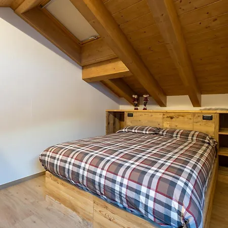 Apartament Crosc *