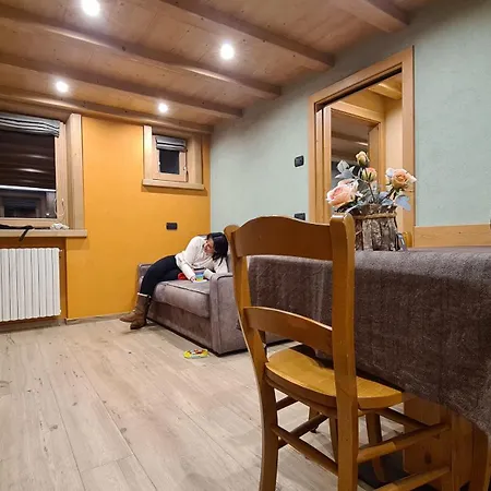 Apartament Crosc *